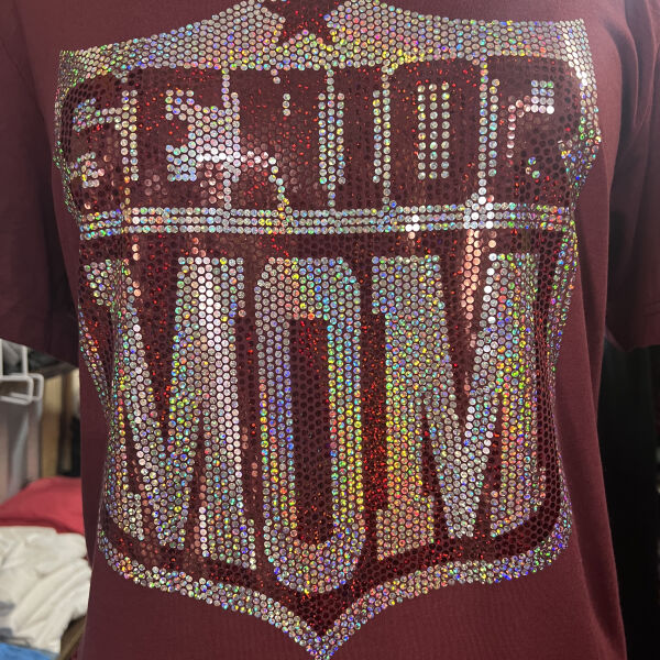 Senior Mom Apparel Thumbnail